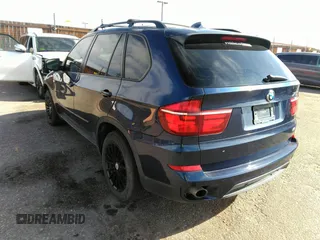 2012 BMW X5 35i с VIN 5UXZV4C5XCL749123, выставлен на аукционе IAAI как лот 41749728 с пробегом 124 193 миль миль и . История ставок и продаж доступна на DreamBid. Изображение 3.