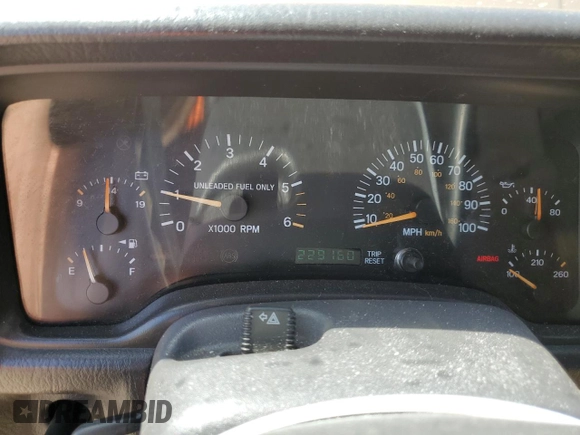 2000 Jeep Cherokee Classic с VIN 1J4FF58S7YL134763, выставлен на аукционе Copart как лот 55957205 с пробегом 229 160 миль миль и Списание • Salvage title. История ставок и продаж доступна на DreamBid. Изображение 9.
