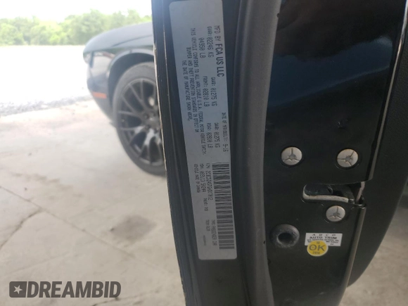 2016 Dodge Challenger SXT z VIN 2C3CDZAG7GH317012, wystawiony jako Copart lot #55610745 z przebiegiem 106 917 mil mil oraz Szkoda całkowita • Salvage title. Historia ofert i sprzedaży dostępna na DreamBid. Obrazek 12.