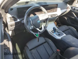 2022 BMW i4 eDrive40 with VIN WBY73AW09NFM42460, listed as a Copart auction lot 59141474 with 0 mi miles and Salvage Title. Bid and sale history available at carsss.com. Image 8.