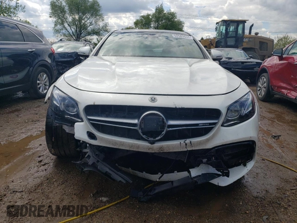 2019 Mercedes-Benz E 63 S AMG with VIN WDDZF8KB8KA517424, listed as a Copart auction lot 52583654 with 32,397 mi miles and . Bid and sale history available at DreamBid. Image 5.