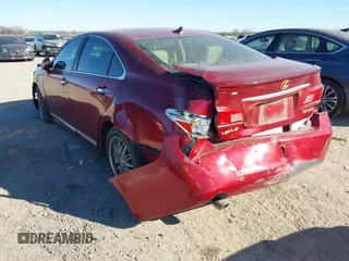 2010 Lexus ES 330 with VIN JTHBK1EG0A2369346, listed as a IAAI auction lot 41379975 with 180,402 mi miles and . Bid and sale history available at DreamBid. Image 3.