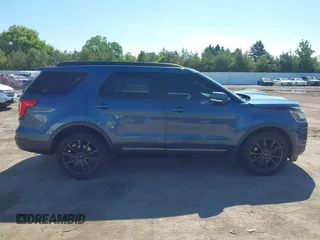 2018 Ford Explorer XLT с VIN 1FM5K8D87JGB40467, выставлен на аукционе IAAI как лот 42369778 с пробегом 149 360 миль миль и . История ставок и продаж доступна на DreamBid. Изображение 14.