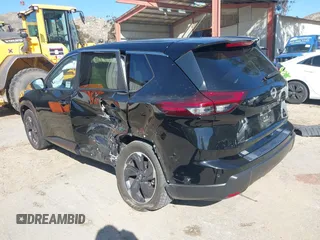 2024 Nissan Rogue SV with VIN JN8BT3BA6RW351100, listed as a IAAI auction lot 41605668 with 8,199 mi miles and . Bid and sale history available at carsss.com. Image 3.