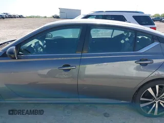 2019 Nissan Altima 2.5 SR with VIN 1N4BL4CV0KC163432, listed as a IAAI auction lot 42130104 with 186,452 mi miles. Bid and sale history available at carsss.com. Image 14.