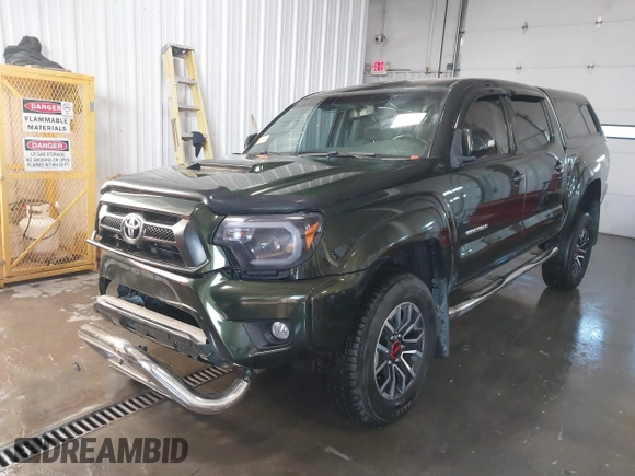 2012 Toyota Tacoma with VIN 3TMLU4EN2CM094154, listed as a IAAI auction lot 41322227 with 270,712 mi miles and . Bid and sale history available at DreamBid. Image 2.
