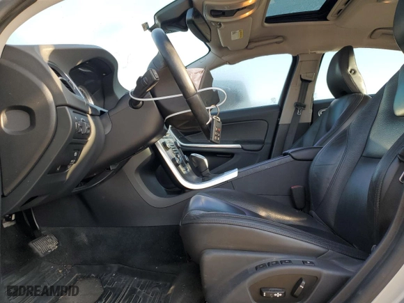 2013 Volvo S60 T5 with VIN YV1612FH3D2222908, listed as a Copart auction lot 52054055 with 49,011 mi miles and Salvage Title. Bid and sale history available at carsss.com. Image 7.