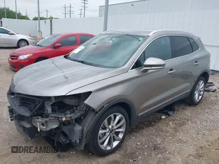 2017 Lincoln MKC Select with VIN 5LMCJ2C92HUL34916, listed as a IAAI auction lot 42024355 with 34,242 mi miles and . Bid and sale history available at DreamBid. Image 19.