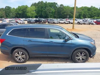 2017 Honda Pilot EX-L z VIN 5FNYF6H56HB078879, wystawiony jako IAAI lot #42278312 z przebiegiem 105 608 mil mil oraz . Historia ofert i sprzedaży dostępna na DreamBid. Obrazek 13.