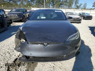 2018 Tesla Model S 75D with VIN 5YJSA1E26JF283528, listed as a Copart auction lot 46980685 with 35,371 mi miles and Salvage Title. Bid and sale history available at DreamBid. Image 5.