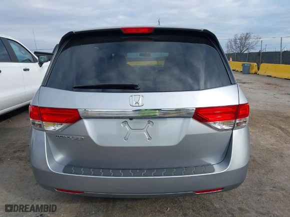 2016 Honda Odyssey LX with VIN 5FNRL5H26GB121113, listed as a IAAI auction lot 41620279 with NaN miles. Bid and sale history available at carsss.com. Image 16.