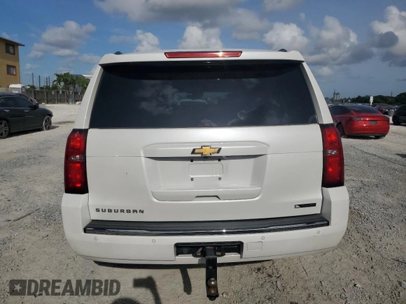 2017 Chevrolet Suburban Premier с VIN 1GNSCJKC6HR384877, выставлен на аукционе Copart как лот 58980085 с пробегом 85 231 миль миль и Списание • Salvage title. История ставок и продаж доступна на DreamBid. Изображение 6.