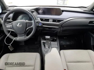 2019 Lexus UX with VIN JTHU9JBH8K2019868, listed as a Copart auction lot 40741123 with 35,266 mi miles. Bid and sale history available at carsss.com. Image 8.