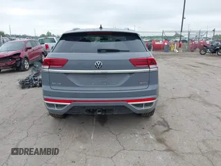 2021 Volkswagen Atlas SEL Premium R-Line с VIN 1V2FE2CA0MC223881, выставлен на аукционе IAAI как лот 42257435 с пробегом 81 674 миль миль и . История ставок и продаж доступна на DreamBid. Изображение 17.