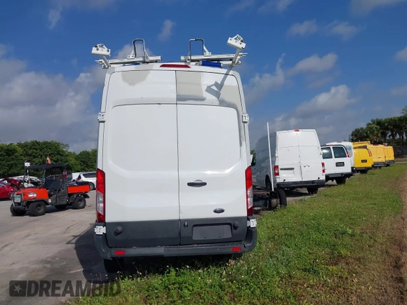 2017 Ford Transit with VIN 1FTYR2XM0HKA58414, listed as a IAAI auction lot 40800755 with 103,205 mi miles and . Bid and sale history available at DreamBid. Image 16.