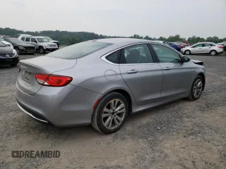 2015 Chrysler 200 Limited z VIN 1C3CCCAB9FN700895, wystawiony jako Copart lot #59985165 z przebiegiem 146 753 mil mil oraz Szkoda całkowita • Salvage title. Historia ofert i sprzedaży dostępna na DreamBid. Obrazek 3.