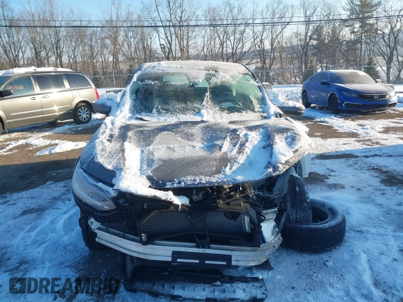 2024 Honda HR-V LX with VIN 3CZRZ2H32RM736093, listed as a IAAI auction lot 41416341 with 16,482 mi miles and . Bid and sale history available at DreamBid. Image 11.