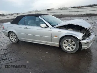 2001 BMW 3 Series 325Ci with VIN WBABS334X1JY42114, listed as a Copart auction lot 86188724 with 218,780 mi miles and Clean Title. Bid and sale history available at carsss.com. Image 4.