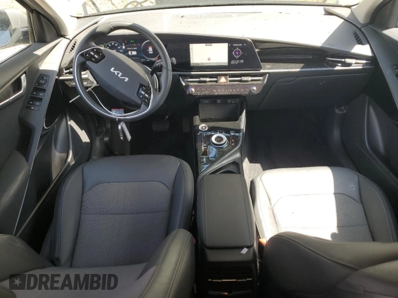 2024 Kia Niro Wind with VIN KNDCR3L1XR5079928, listed as a Copart auction lot 54230885 with 13,771 mi miles and Salvage Title. Bid and sale history available at DreamBid. Image 8.
