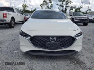 2020 Mazda 3 with VIN 3MZBPABLXLM133686, listed as a Copart auction lot 62118765 with 27,709 mi miles and Non repairable. Bid and sale history available at DreamBid. Image 5.
