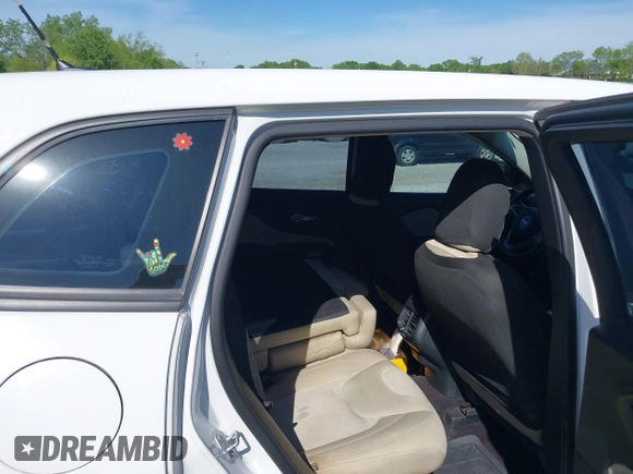 2016 Jeep Cherokee Altitude with VIN 1C4PJLAB0GW272536, listed as a IAAI auction lot 42092391 with 183,089 mi miles and . Bid and sale history available at DreamBid. Image 8.