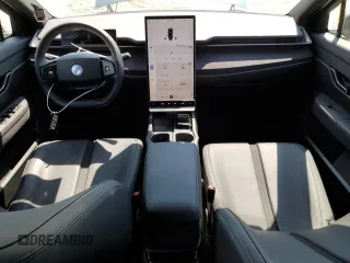 2023 Fisker Ocean One z VIN VCF1ZBU20PG004357, wystawiony jako Copart lot #64479144 z przebiegiem 7300 mil mil oraz Szkody całkowita. Historia ofert i sprzedaży dostępna na DreamBid. Obrazek 8.