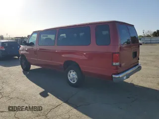 2000 Ford Econoline Passenger XL with VIN 1FBSS31L5YHA97193, listed as a Copart auction lot 49145725 with 134,790 mi miles and Salvage Title. Bid and sale history available at DreamBid. Image 2.