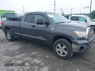 2011 Toyota Tundra with VIN 5TFCY5F16BX012070, listed as a IAAI auction lot 42526594 with 197,097 mi miles and . Bid and sale history available at DreamBid. Image 1.