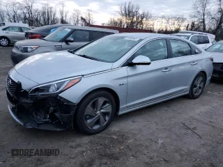 2017 Hyundai Sonata Hybrid Limited with VIN KMHE34L33HA068837, listed as a Copart auction lot 81368983 with 41,202 mi miles. Bid and sale history available at carsss.com. Image 1.