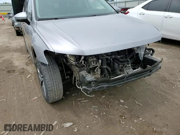 2021 Volkswagen Tiguan S z VIN 3VV1B7AX5MM062422, wystawiony jako Copart lot #54876425 z przebiegiem 114 550 mil mil oraz Nie do naprawy • Non repairable. Historia ofert i sprzedaży dostępna na DreamBid. Obrazek 15.