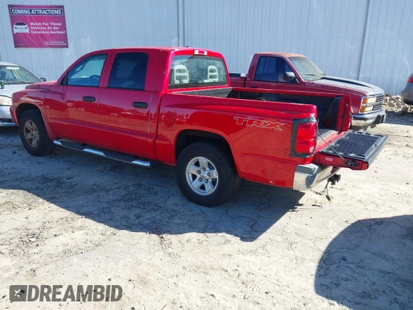 2006 Dodge Dakota SLT with VIN 1D7HE48K26S691391, listed as a IAAI auction lot 41627613 with 195,354 mi miles and . Bid and sale history available at DreamBid. Image 3.