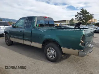1999 Ford F-250 z VIN 1FTRX27LXXKA16798, wystawiony jako Copart lot #45242115 z przebiegiem Nie podano mil oraz Szkoda całkowita • Salvage title. Historia ofert i sprzedaży dostępna na DreamBid. Obrazek 2.