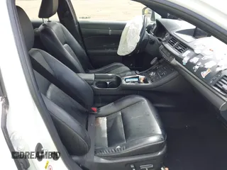 2014 Lexus CT 200h z VIN JTHKD5BH4E2198864, wystawiony jako IAAI lot #42083972 z przebiegiem 148 555 mil mil oraz . Historia ofert i sprzedaży dostępna na DreamBid. Obrazek 5.