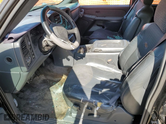 2002 Chevrolet Avalanche with VIN 3GNEC13T52G114056, listed as a Copart auction lot 58033535 with 332,160 mi miles and Salvage title. Bid and sale history available at DreamBid. Image 7.