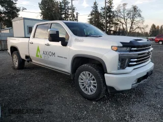 2021 Chevrolet Silverado 3500HD High Country with VIN 1GC4YVEY2MF187119, listed as a Copart auction lot 87706165 with 64,841 mi miles and Salvage Title. Bid and sale history available at DreamBid. Image 4.