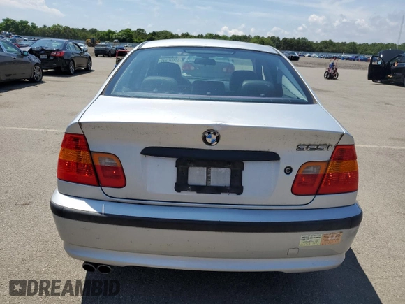 2003 BMW 3 Series 325i with VIN WBAAZ334X3PH33503, listed as a Copart auction lot 65090995 with 198,603 mi miles and Clean title. Bid and sale history available at DreamBid. Image 6.