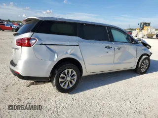 2021 Kia Sedona LX with VIN KNDMB5C16M6674850, listed as a Copart auction lot 46988475 with 0 mi miles and Non Repairable. Bid and sale history available at carsss.com. Image 3.