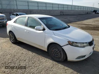 2011 Kia Forte EX with VIN KNAFU4A28B5891289, listed as a Copart auction lot 50766785 with 180,318 mi miles and Clean Title. Bid and sale history available at carsss.com. Image 4.
