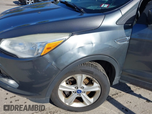 2013 Ford Escape SE with VIN 1FMCU9G9XDUA02777, listed as a IAAI auction lot 42011262 with 190,274 mi miles. Bid and sale history available at carsss.com. Image 6.