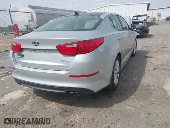 2015 Kia Optima EX with VIN 5XXGN4A77FG501283, listed as a IAAI auction lot 41836864 with 19,875 mi miles. Bid and sale history available at carsss.com. Image 4.