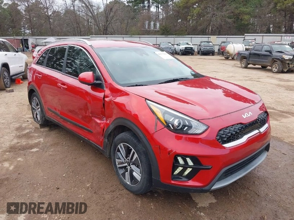 2022 Kia Niro LXS with VIN KNDCB3LC6N5524603, listed as a IAAI auction lot 41371264 with 104,130 mi miles. Bid and sale history available at carsss.com. Image 1.