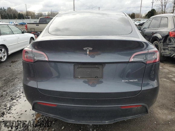 2024 Tesla Model Y Long Range с VIN 7SAYGDEE0RF990269, выставлен на аукционе Copart как лот 43636615 с пробегом 31 740 миль миль и Списание • Salvage title. История ставок и продаж доступна на DreamBid. Изображение 6.