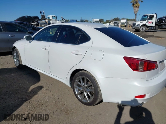 2013 Lexus IS 250 with VIN JTHCF5C2XD5062390, listed as a IAAI auction lot 41403300 with 84,181 mi miles and . Bid and sale history available at DreamBid. Image 3.