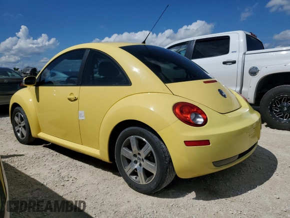 2006 Volkswagen Beetle z VIN 3VWRR31C86M411804, wystawiony jako Copart lot #74040884 z przebiegiem 181 954 mil mil oraz Szkoda całkowita • Salvage title. Historia ofert i sprzedaży dostępna na DreamBid. Obrazek 2.