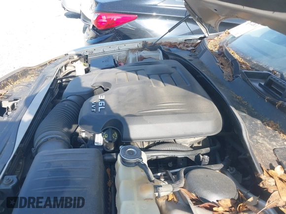2012 Chrysler 300 with VIN 2C3CCAAG8CH261449, listed as a IAAI auction lot 42126170 with 189,961 mi miles and . Bid and sale history available at DreamBid. Image 10.