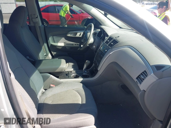 2012 Chevrolet Traverse LS with VIN 1GNKRFED0CJ405987, listed as a IAAI auction lot 42073525 with 162,300 mi miles and . Bid and sale history available at DreamBid. Image 5.