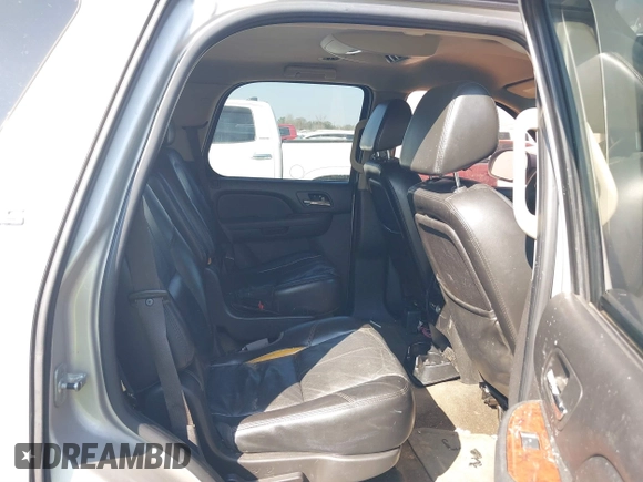 2007 Chevrolet Tahoe LS with VIN 1GNEC13JX7R169138, listed as a IAAI auction lot 41687135 with Not provided miles and . Bid and sale history available at DreamBid. Image 8.