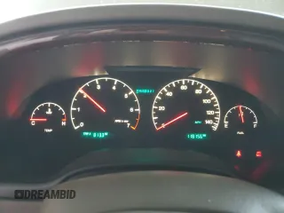 2004 Cadillac DeVille DTS z VIN 1G6KF57944U122824, wystawiony jako Copart lot #86147994 z przebiegiem 118 156 mil mil oraz Szkody całkowita. Historia ofert i sprzedaży dostępna na DreamBid. Obrazek 9.