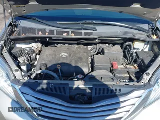 2017 Toyota Sienna XLE Auto Access Seat with VIN 5TDYZ3DC4HS862189, listed as a IAAI auction lot 41989366 with 58,879 mi miles. Bid and sale history available at carsss.com. Image 10.