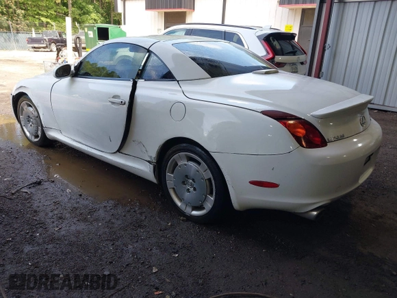 2002 Lexus SC 430 with VIN JTHFN48Y920026823, listed as a IAAI auction lot 42459165 with 187,950 mi miles and . Bid and sale history available at DreamBid. Image 3.